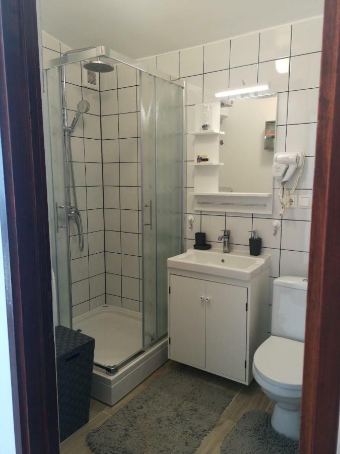 Apartman Studio Kod Ujevica Baška Voda Esterno foto